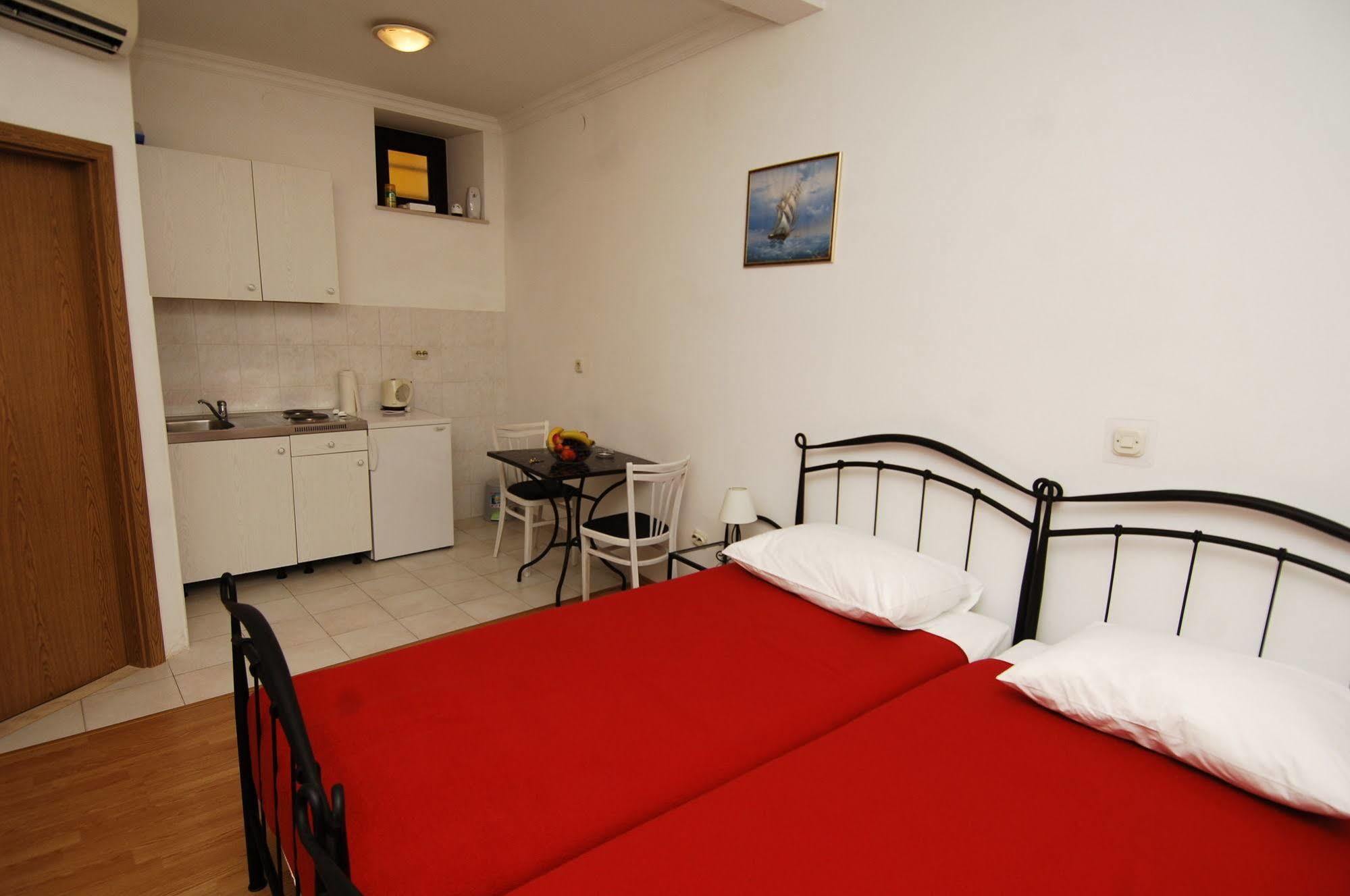 Apartments Santa Maria Dubrovnik Exterior photo